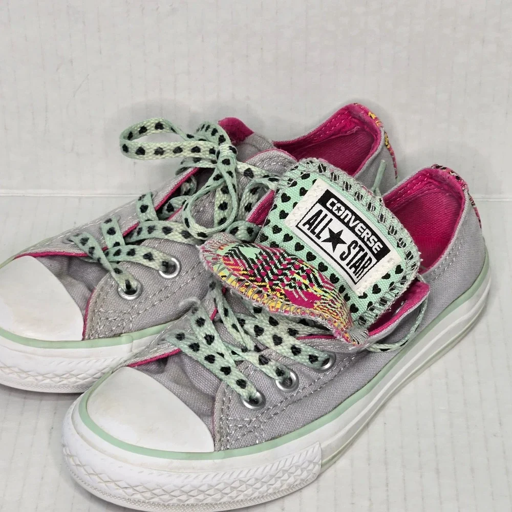 Converse Chuck Taylor All Star Low Top Little Kid 12 Grey Pink Mint Heart